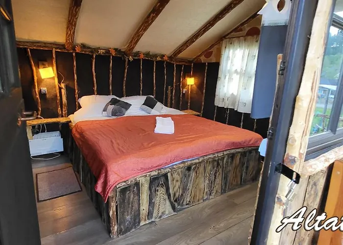 Luxusní stan Altana Letnia Nr3 - Herbergerowka Na Wsi *